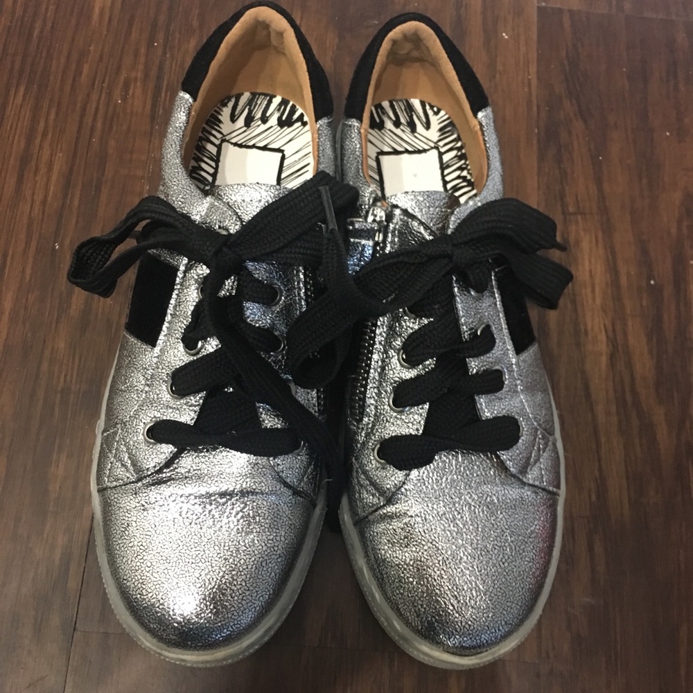 Dolce Vita Zanna Youth Silver Tennis Shoe